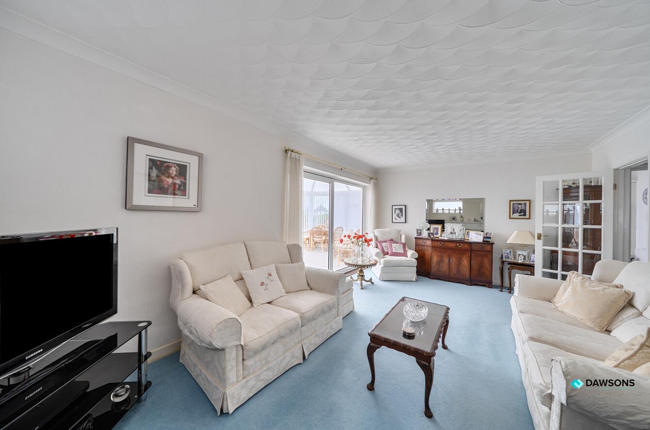 Southgate Road, Southgate, Swansea, SA3 2DH